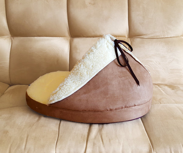Slipper Bed in Mocha side view