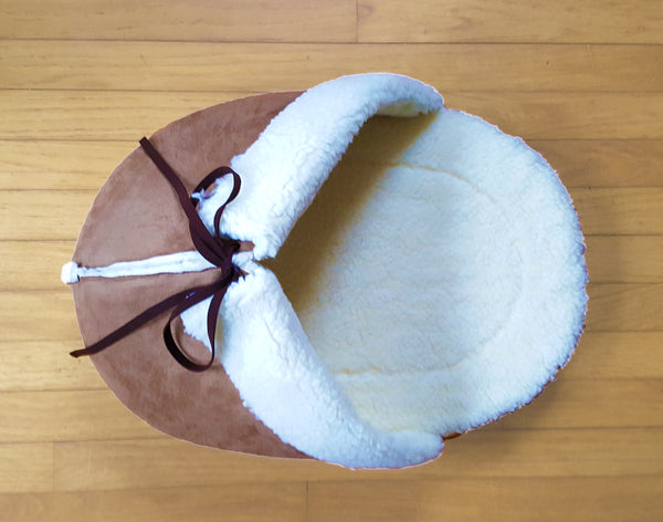 Slipper Bed in Mocha top view