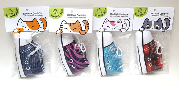 Sneaker Catnip Cat Toy in Bling Bling Denim Print