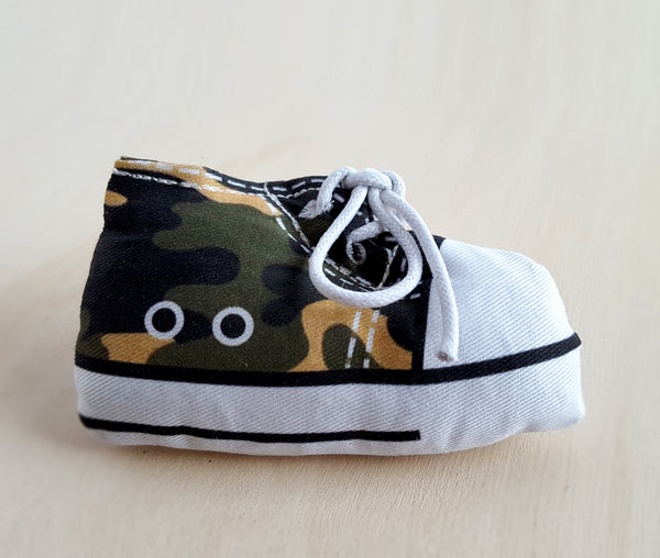 Catnip shoe cat toy in camouflage