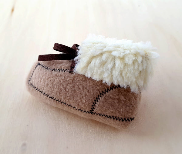 Moccasin shoe Cat Toy